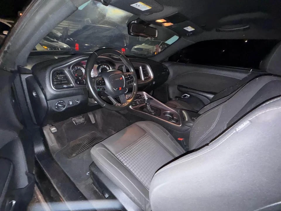 2018 Dodge Challenger 3rd Gen - Image 2 of 2