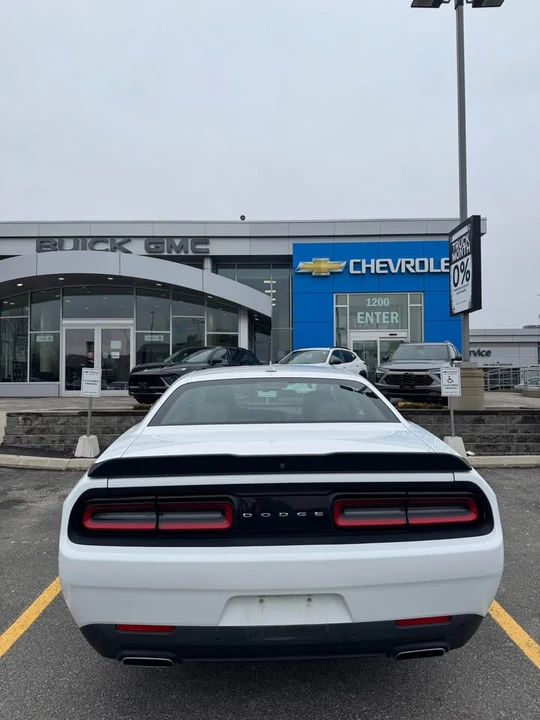 2018 Dodge Challenger 3rd Gen - Image 3 of 8