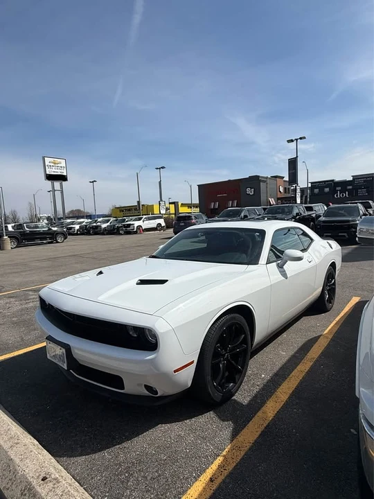 2018 Dodge Challenger 3rd Gen - Image 5 of 10