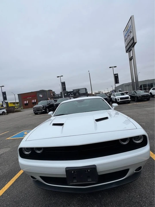2018 Dodge Challenger 3rd Gen - Image 4 of 8