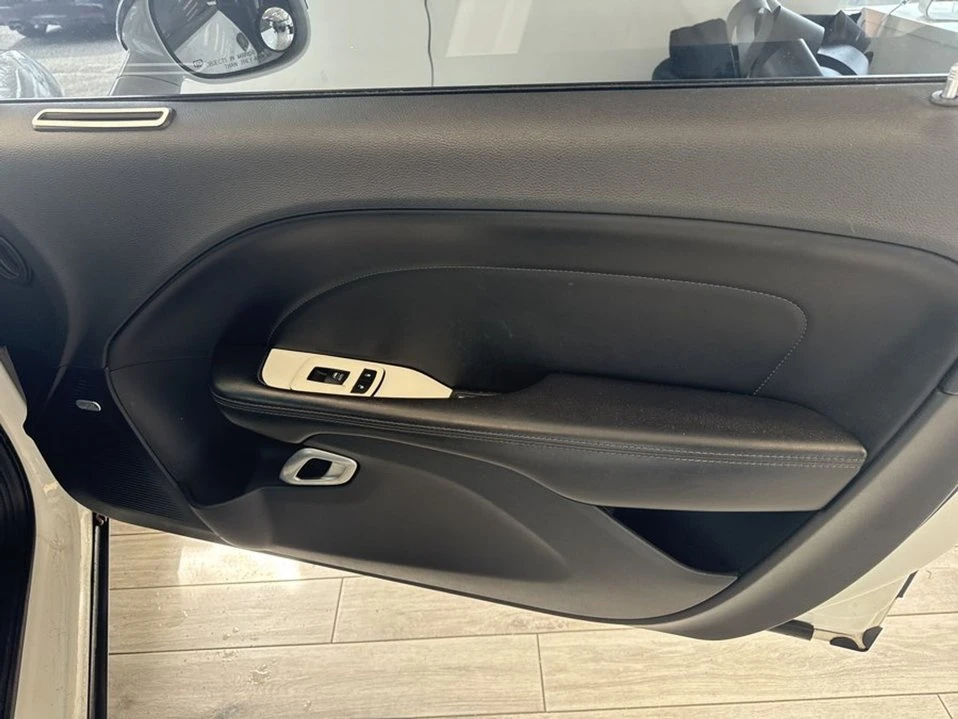 2018 Dodge Challenger - Image 5 of 20