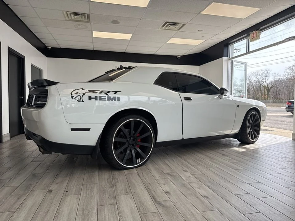 2018 Dodge Challenger - Image 19 of 20