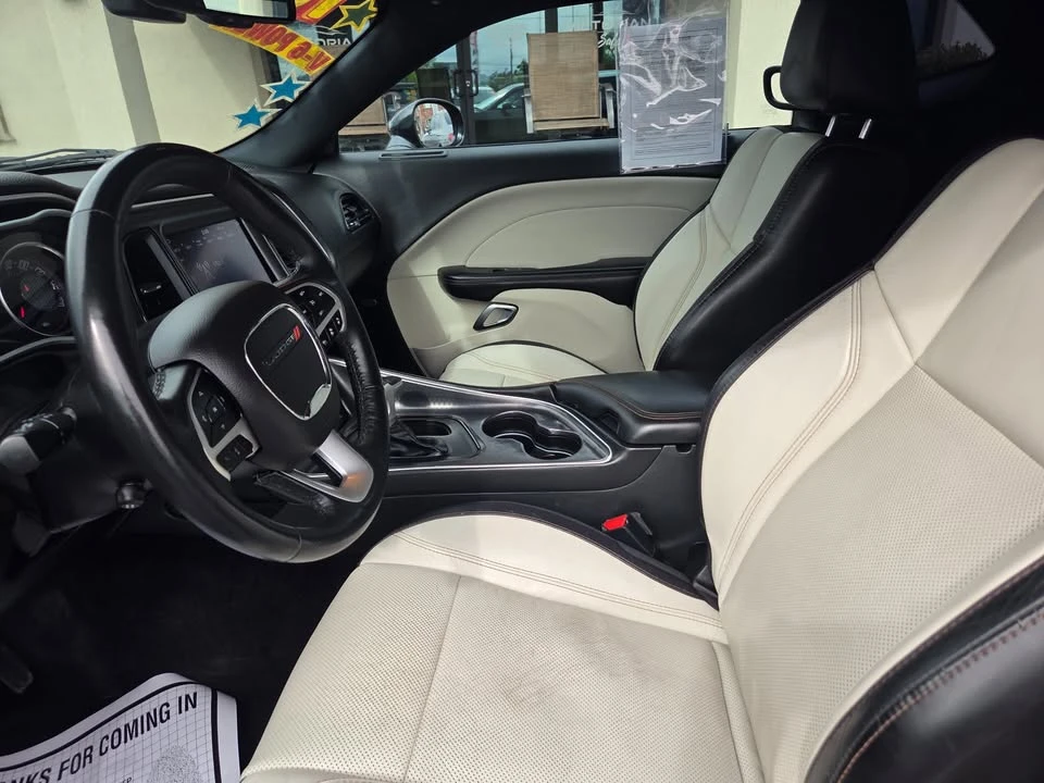 2018 Dodge Challenger 3rd Gen - Image 13 of 15