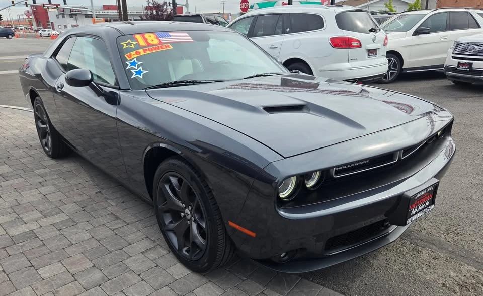 2018 Dodge Challenger 3rd Gen - Image 3 of 15