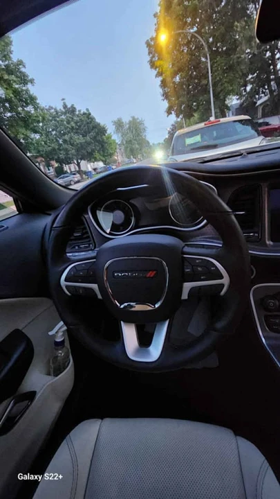 2018 Dodge Challenger - Image 13 of 18