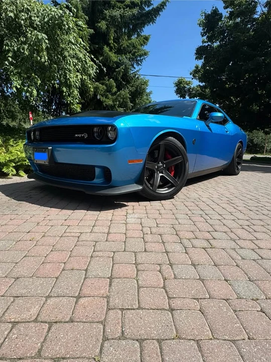 2018 Dodge Challenger - Image 2 of 7