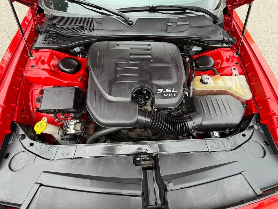 2018 Dodge Challenger 3rd Gen - Image 11 of 20