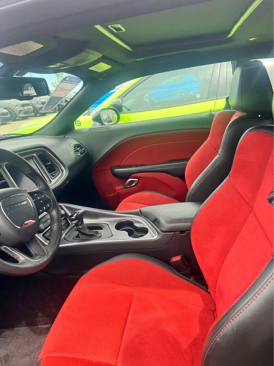 2018 Dodge Challenger 3rd Gen - Image 6 of 10
