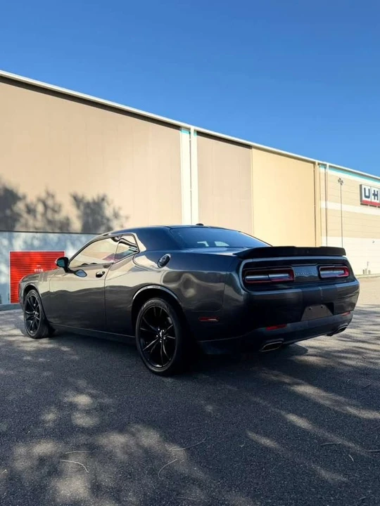 2018 Dodge Challenger 3rd Gen - Image 4 of 10