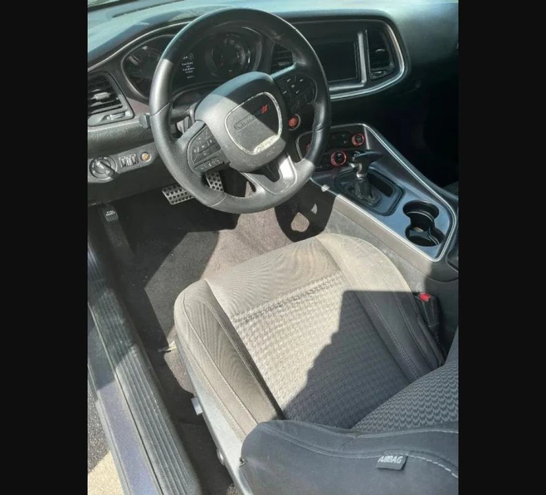2018 Dodge Challenger 3rd Gen - Image 2 of 2
