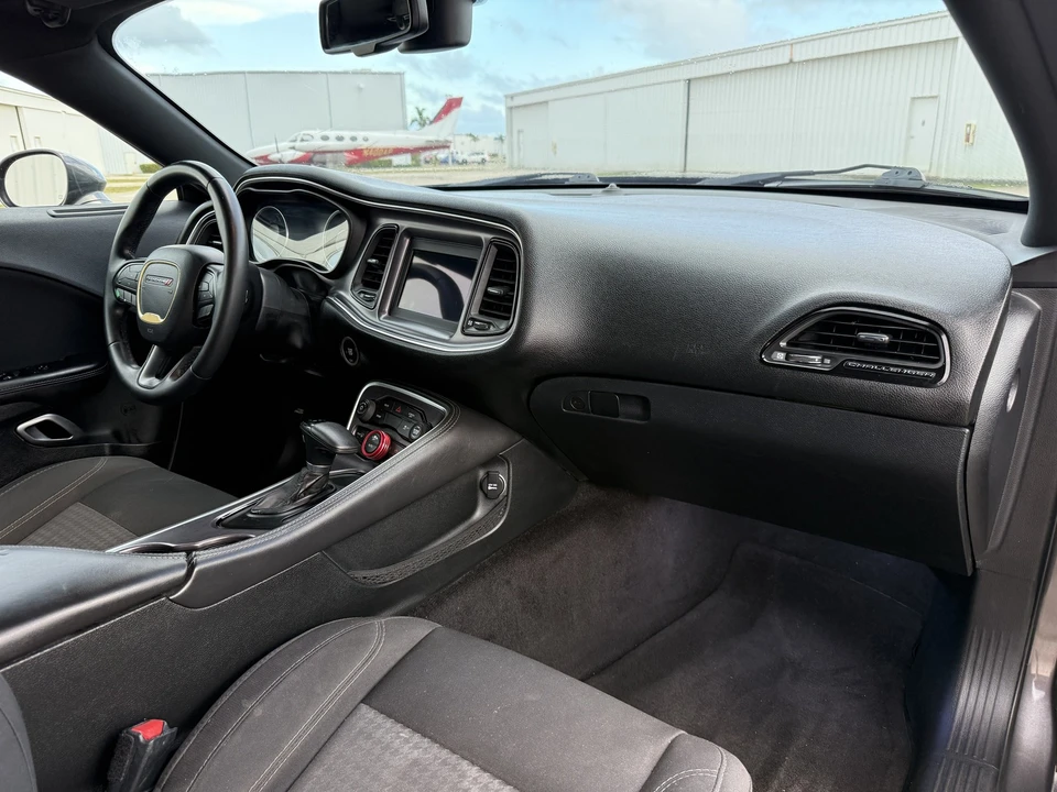 2018 Dodge Challenger 3rd Gen - Image 11 of 21
