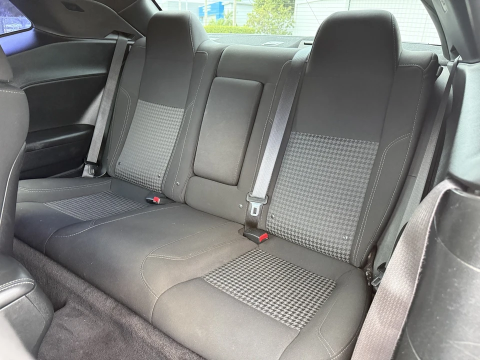 2018 Dodge Challenger 3rd Gen - Image 12 of 21