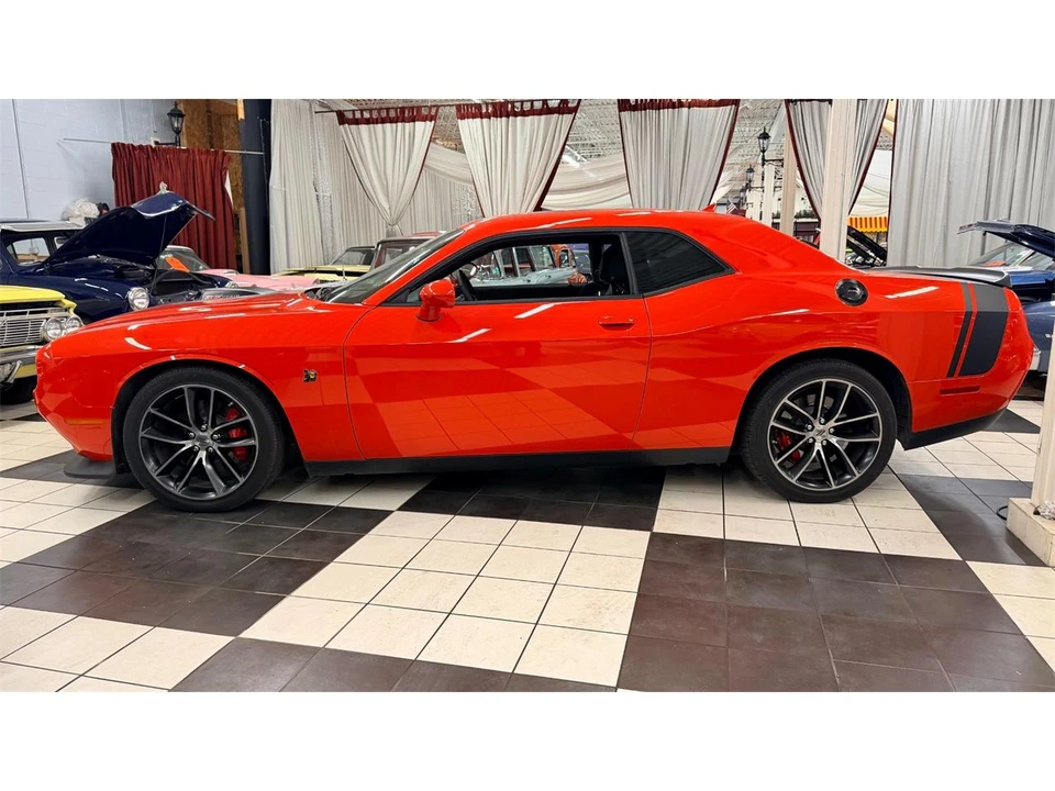 2018 Dodge Challenger 3rd Gen - Image 4 of 31