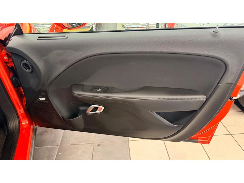 2018 Dodge Challenger 3rd Gen - Image 20 of 31