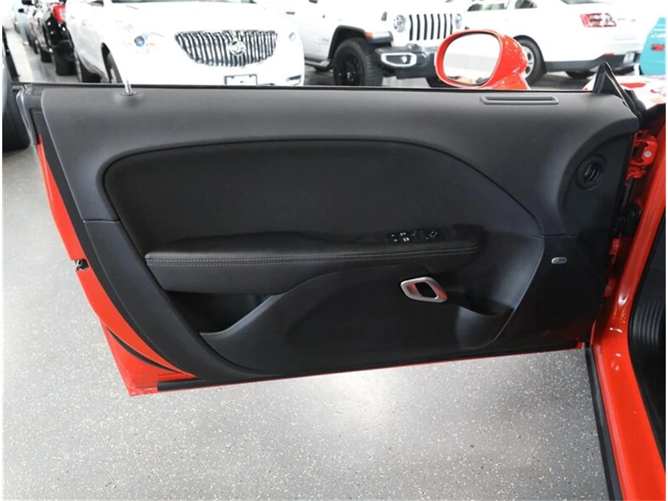 2018 Dodge Challenger 3rd Gen - Image 28 of 31