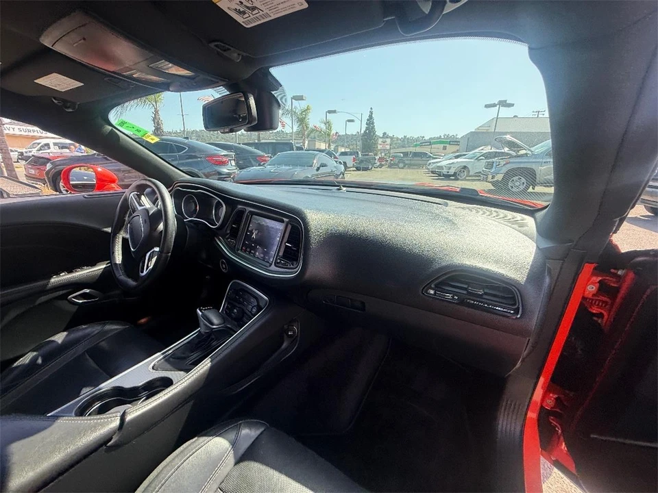2018 Dodge Challenger 3rd Gen - Image 14 of 25