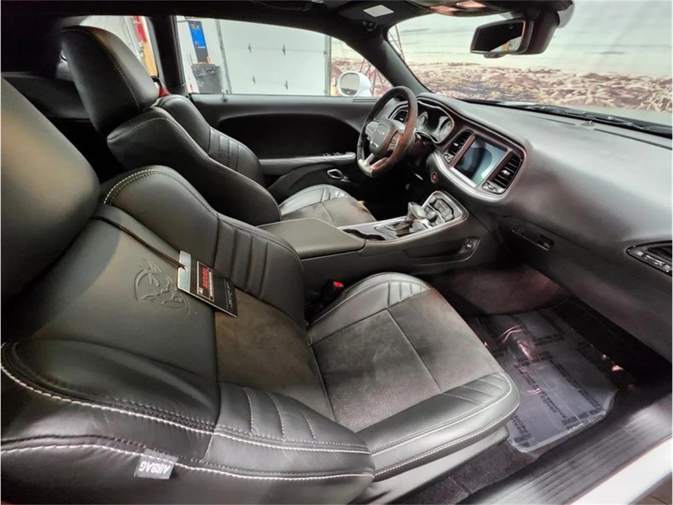 2018 Dodge Challenger 3rd Gen - Image 23 of 31