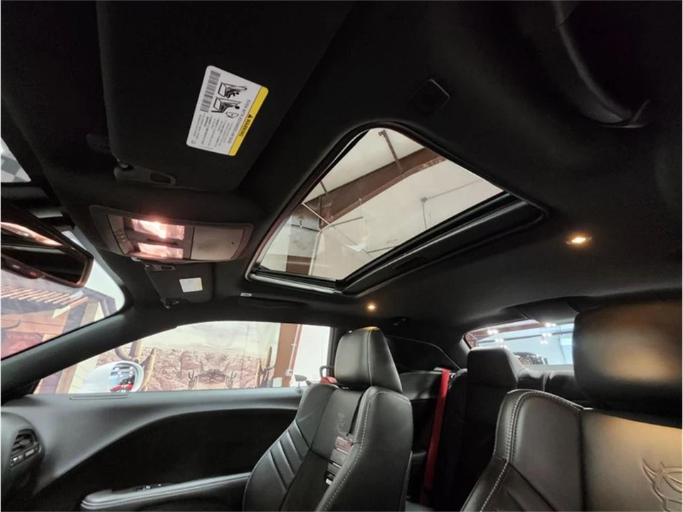 2018 Dodge Challenger 3rd Gen - Image 26 of 31