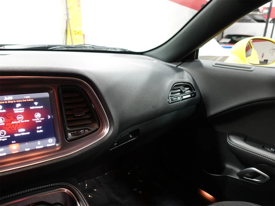 2018 Dodge Challenger 3rd Gen - Image 12 of 24