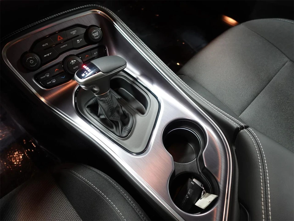 2018 Dodge Challenger 3rd Gen - Image 13 of 24