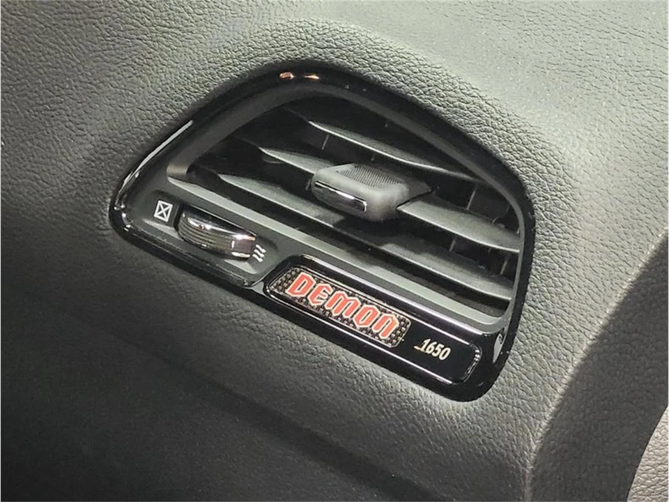 2018 Dodge Challenger 3rd Gen - Image 19 of 31