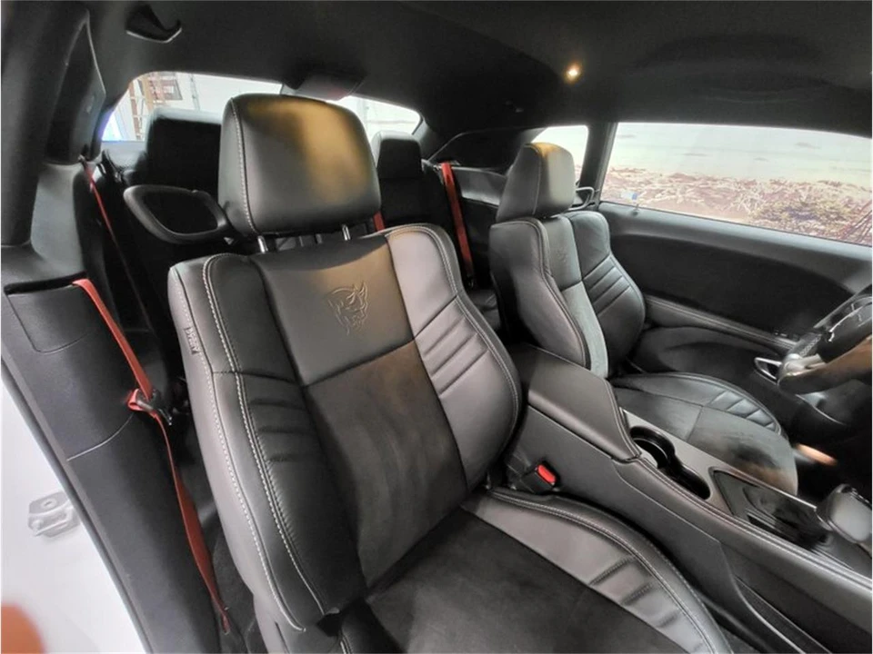 2018 Dodge Challenger 3rd Gen - Image 30 of 31