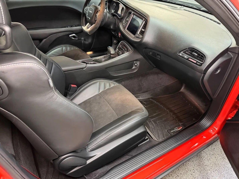 2018 Dodge Challenger 3rd Gen - Image 27 of 31