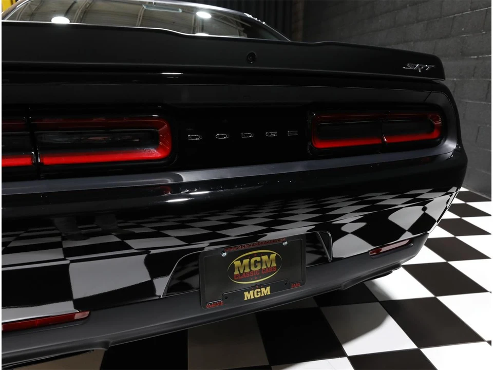 2018 Dodge Challenger 3rd Gen - Image 24 of 31