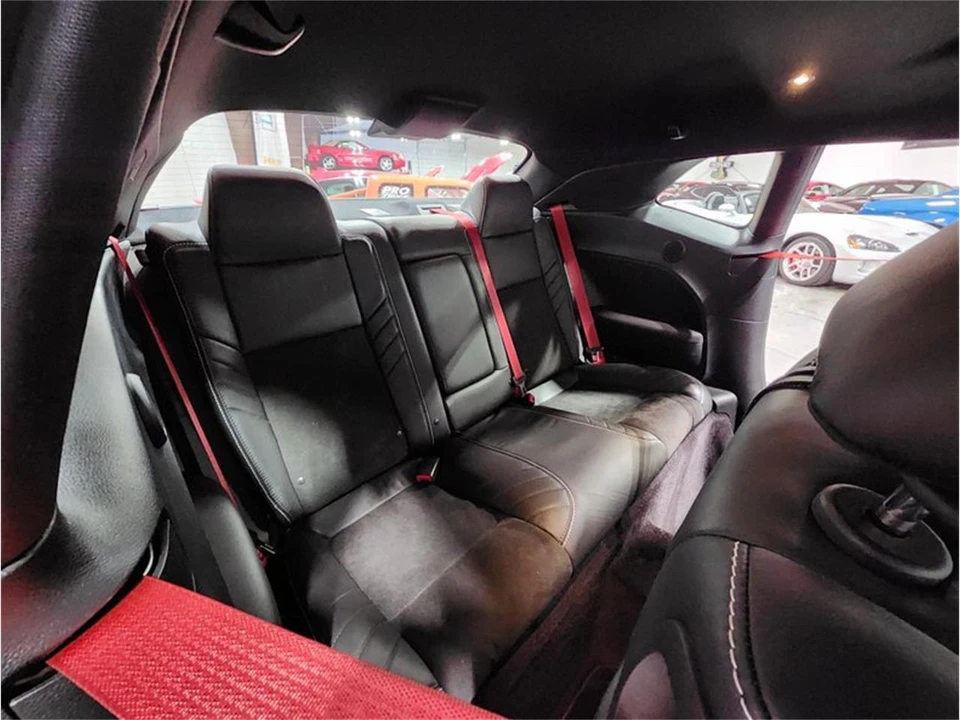 2018 Dodge Challenger 3rd Gen - Image 23 of 31