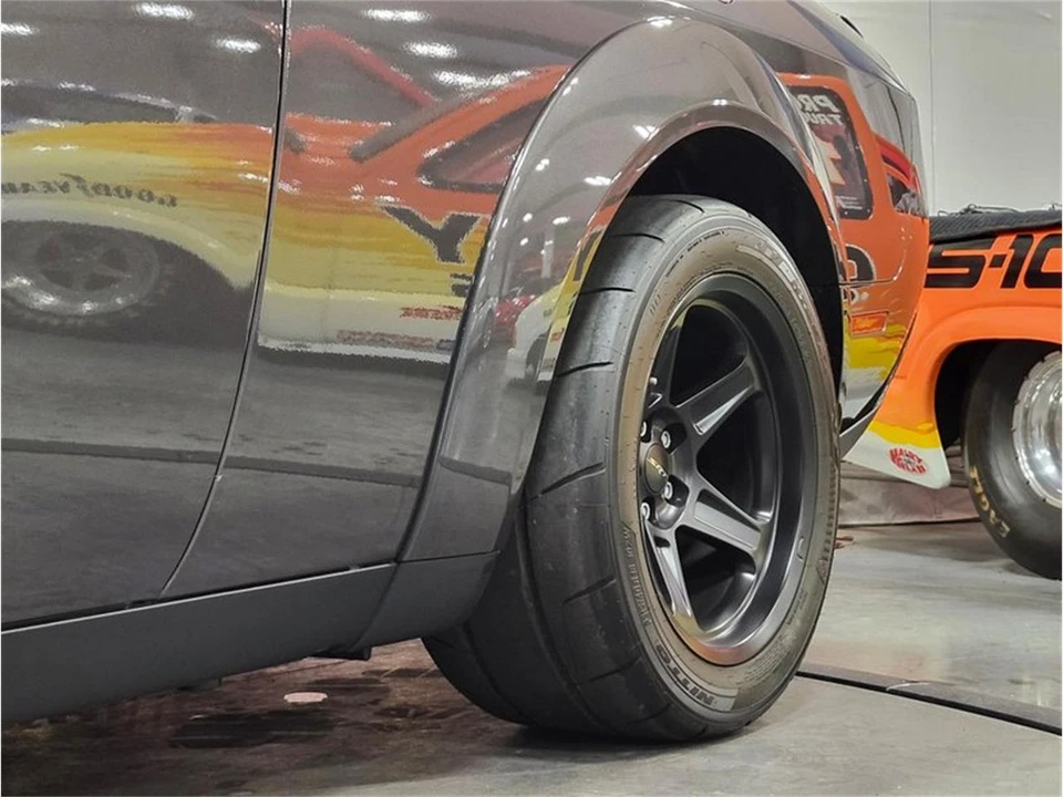 2018 Dodge Challenger 3rd Gen - Image 30 of 31