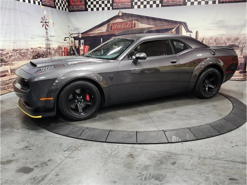 2018 Dodge Challenger 3rd Gen - Image 2 of 31