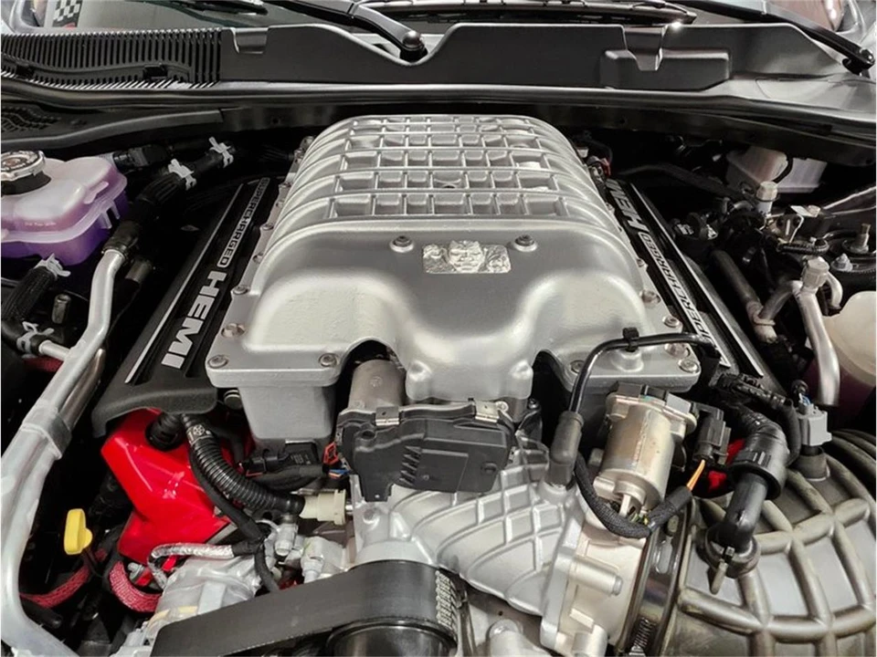 2018 Dodge Challenger 3rd Gen - Image 10 of 31