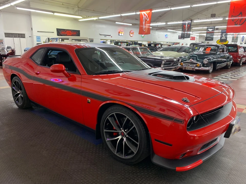2018 Dodge Challenger SRT8 & 392 3rd Gen - Image 11 of 21