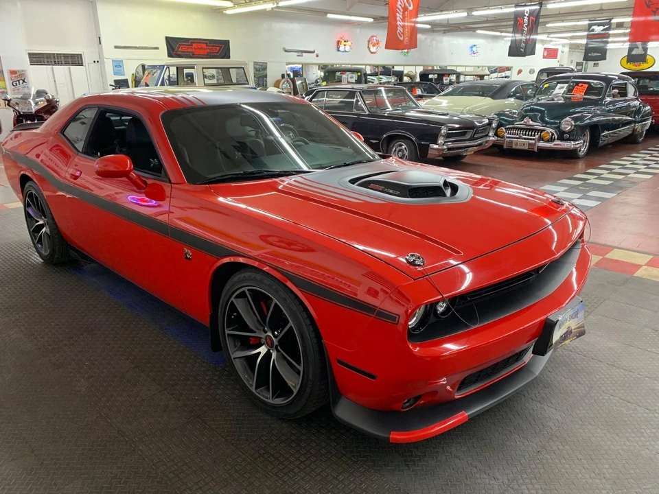 2018 Dodge Challenger SRT8 & 392 3rd Gen - Image 10 of 21