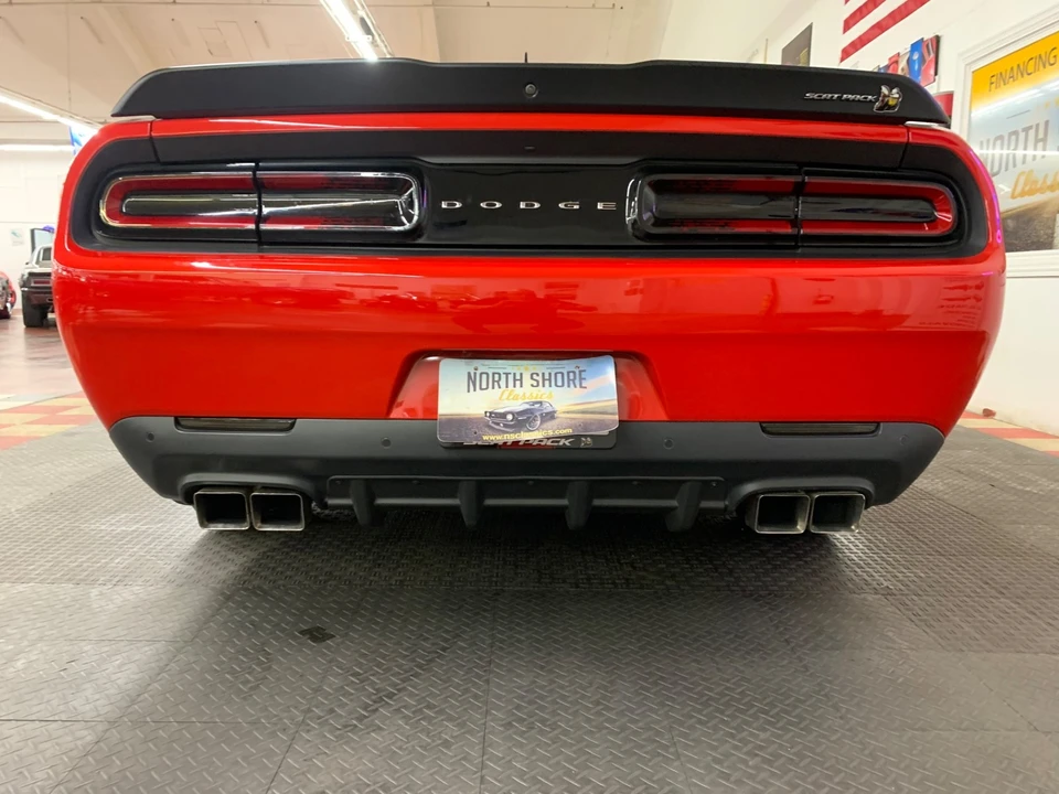 2018 Dodge Challenger SRT8 & 392 3rd Gen - Image 19 of 21