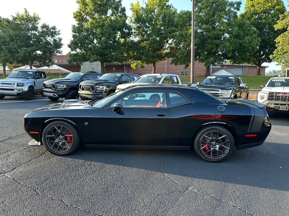 2018 Dodge Challenger SRT8 & 392 3rd Gen - Image 5 of 24