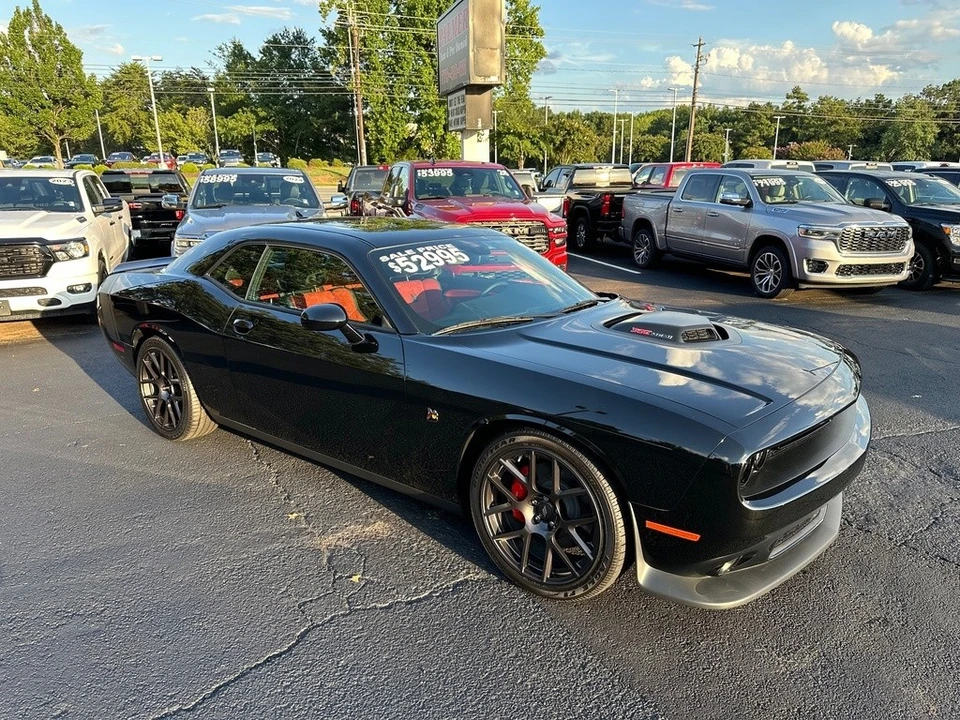 2018 Dodge Challenger SRT8 & 392 3rd Gen - Image 10 of 24