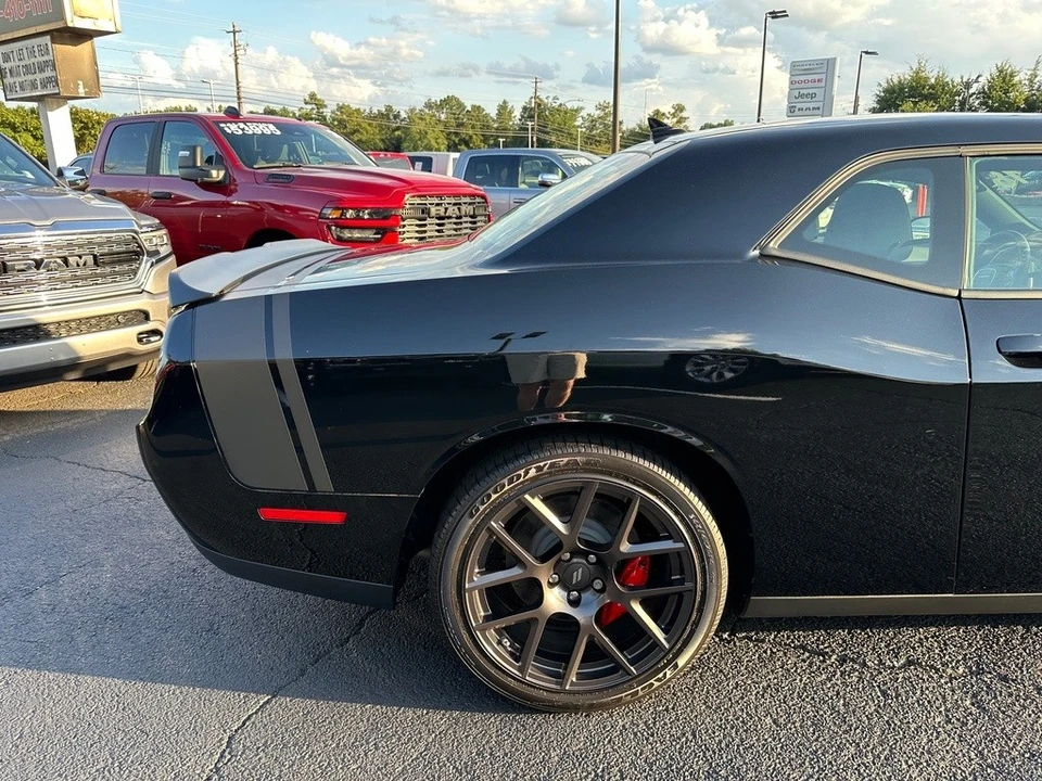 2018 Dodge Challenger SRT8 & 392 3rd Gen - Image 13 of 24
