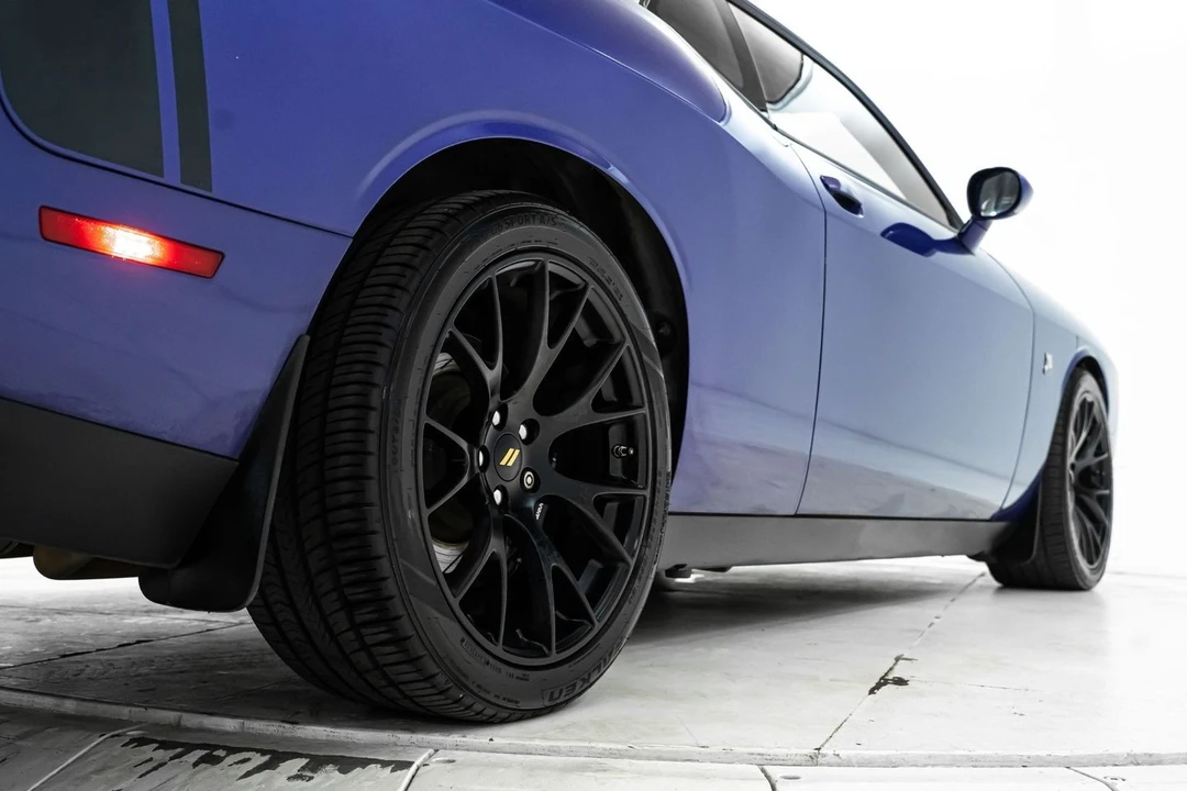 2018 Dodge Challenger SRT8 & 392 3rd Gen - Image 16 of 21