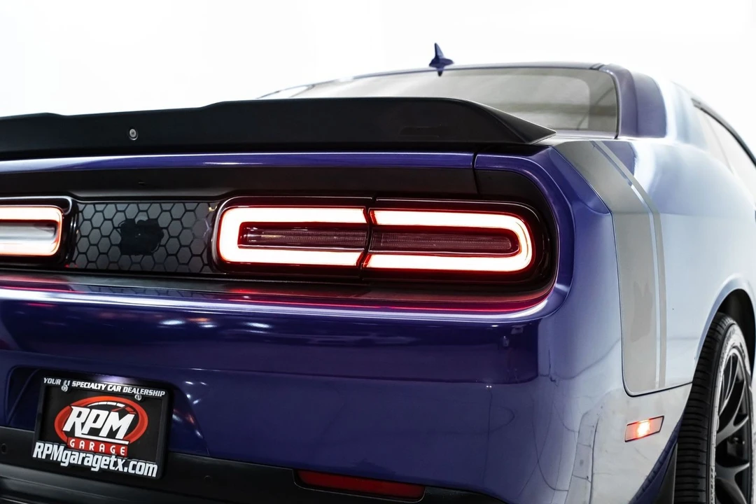 2018 Dodge Challenger SRT8 & 392 3rd Gen - Image 14 of 21