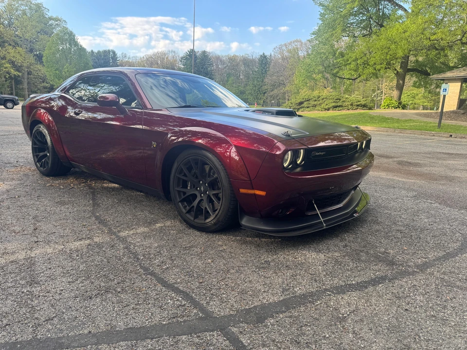 2018 Dodge Challenger SRT8 & 392 3rd Gen - Image 10 of 31