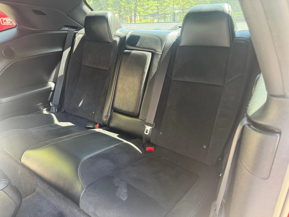 2018 Dodge Challenger SRT8 & 392 3rd Gen - Image 27 of 31
