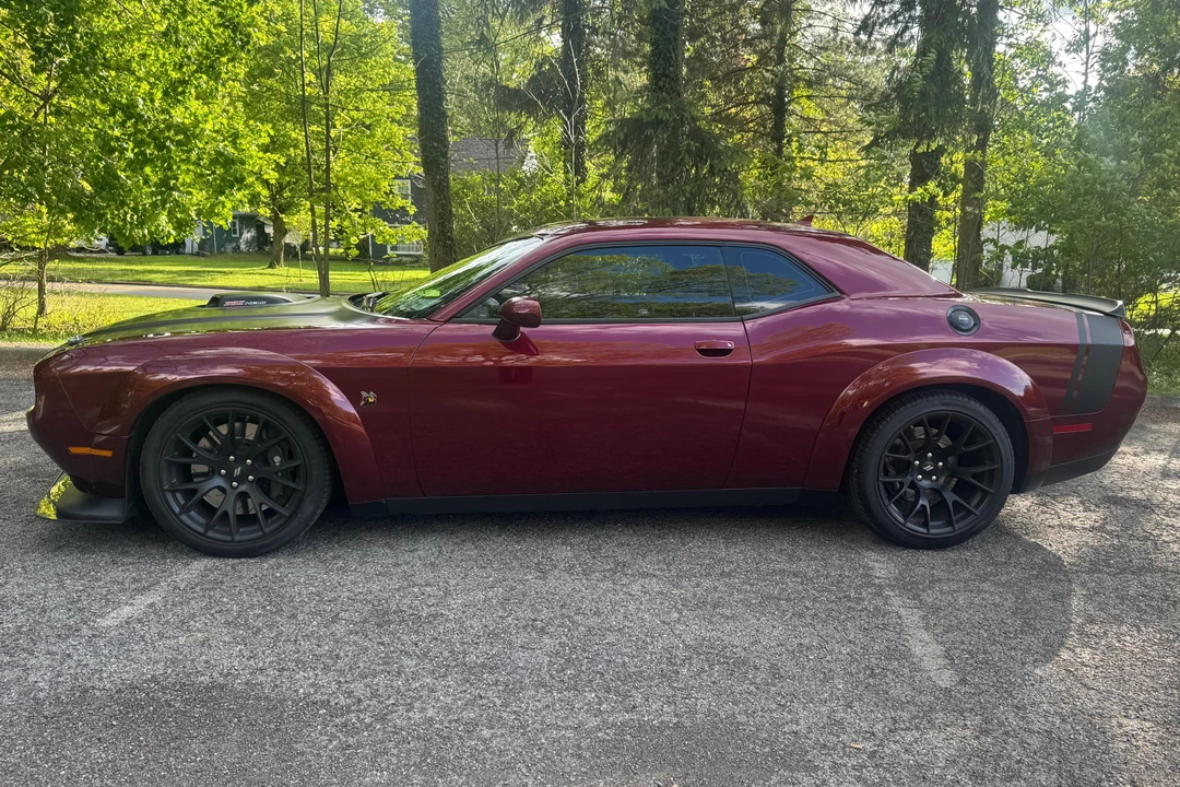 2018 Dodge Challenger SRT8 & 392 3rd Gen - Image 3 of 31