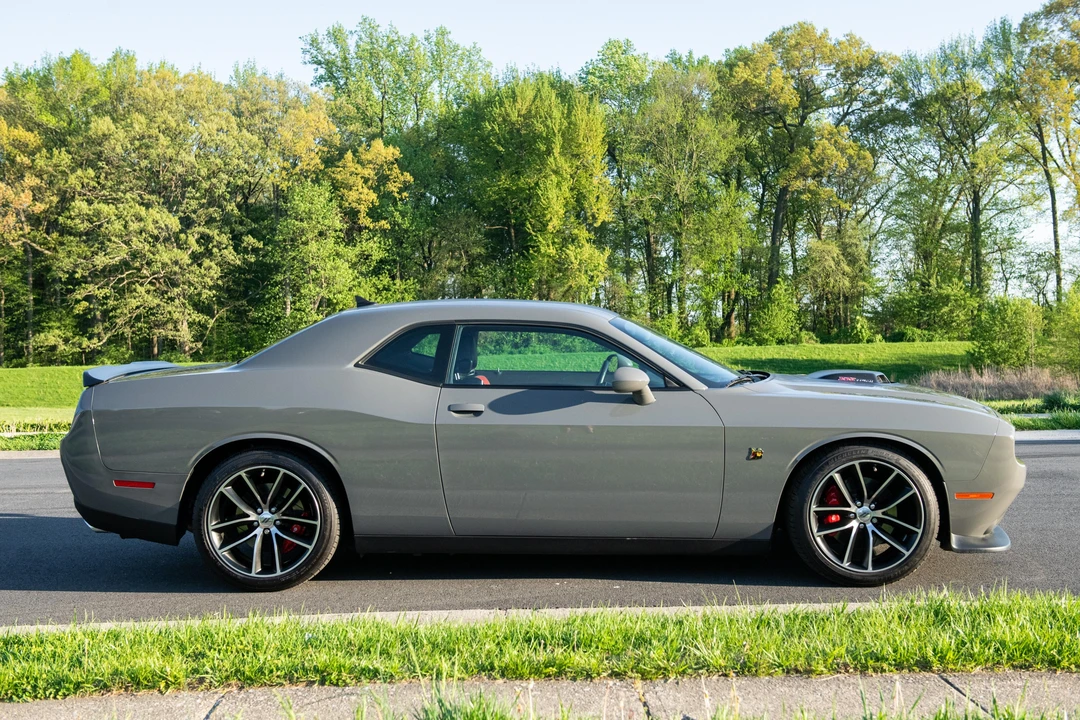 2018 Dodge Challenger SRT8 & 392 3rd Gen - Image 13 of 31