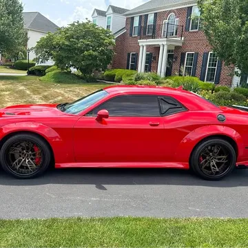 2018 Dodge Challenger 392 Hemi Scat Pack Shaker