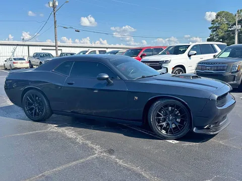 2018 Dodge Challenger 392 Hemi Scat Pack Shaker Coupe 2D