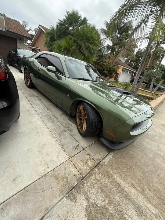 2018 Dodge Challenger SRT8 & 392 3rd Gen - Image 2 of 14