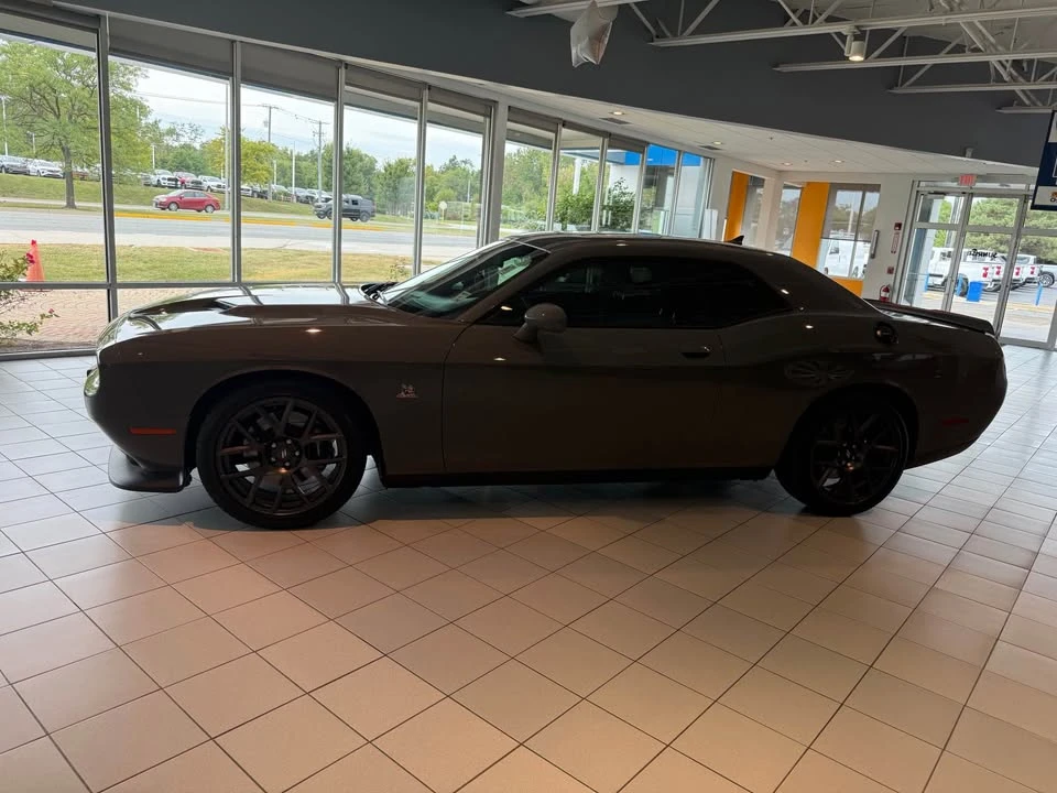 2018 Dodge Challenger SRT8 & 392 3rd Gen - Image 2 of 7