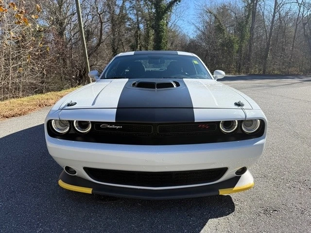 2018 Dodge Challenger SRT8 & 392 3rd Gen - Image 3 of 12