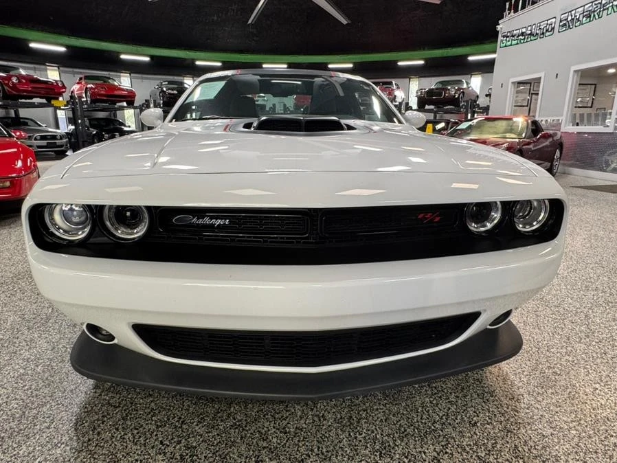 2018 Dodge Challenger SRT8 & 392 3rd Gen - Image 9 of 21